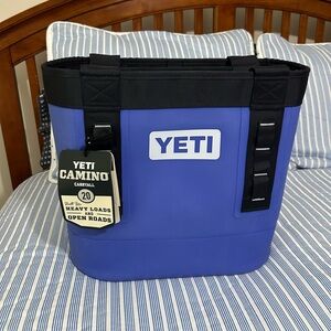 Yeti Camino Carryall Tote 20 ~ Ultramarine Violet ~ BNNU